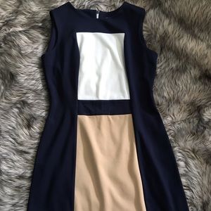 ❤️❤️ CALVIN KLEIN DRESS SIZE 6 ❤️❤️